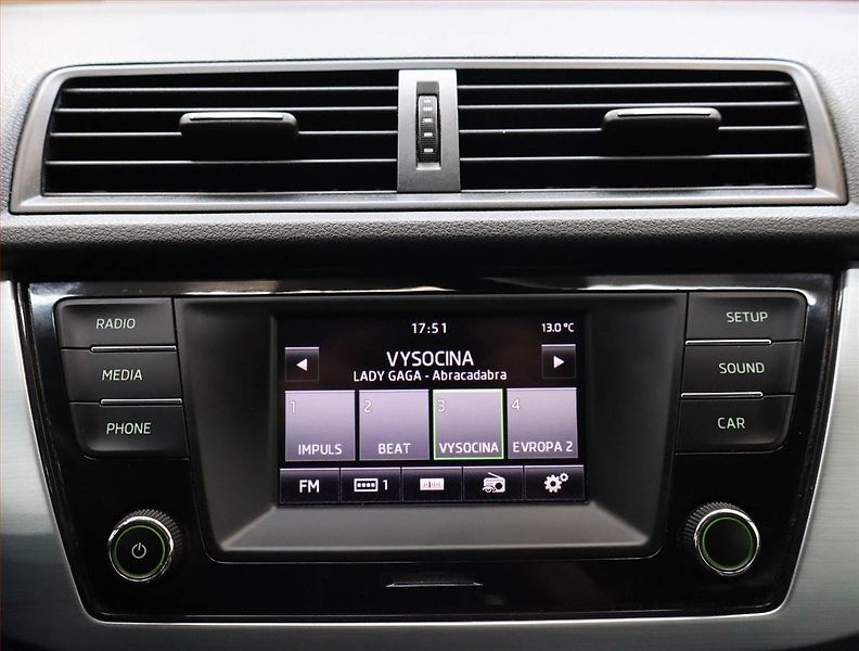Škoda Fabia (2015) Ambition 1.2 TSI, Tempomat - fotka 12 z 18