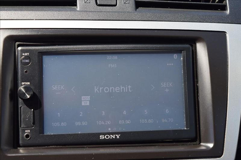 Mazda 6 2,0 d 103KW VÝHŘEV ALU - fotka 40 z 45