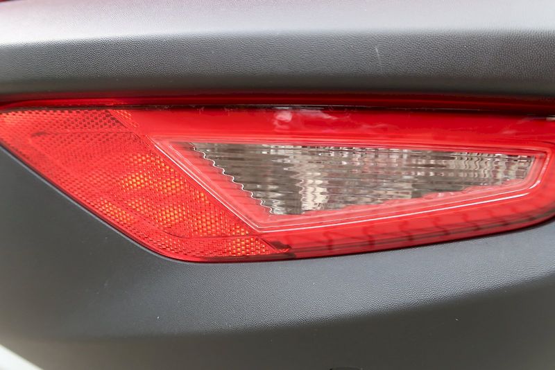 Kia Stonic (2023) Exclusive 1,0 T-GDI DCT7 74kW - fotka 27 z 31
