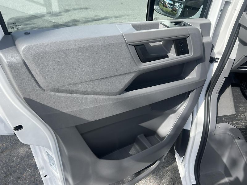 Volkswagen Crafter 2.0 TDI - fotka 13 z 24