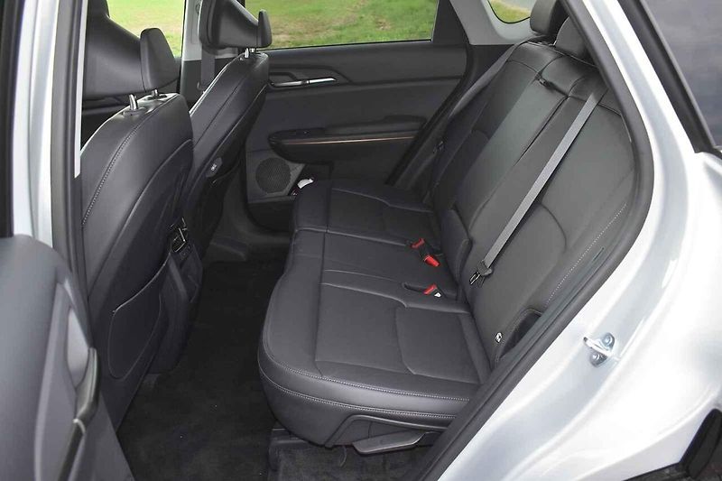 Kia EV5 je solidně velký rodinný elektromobil.