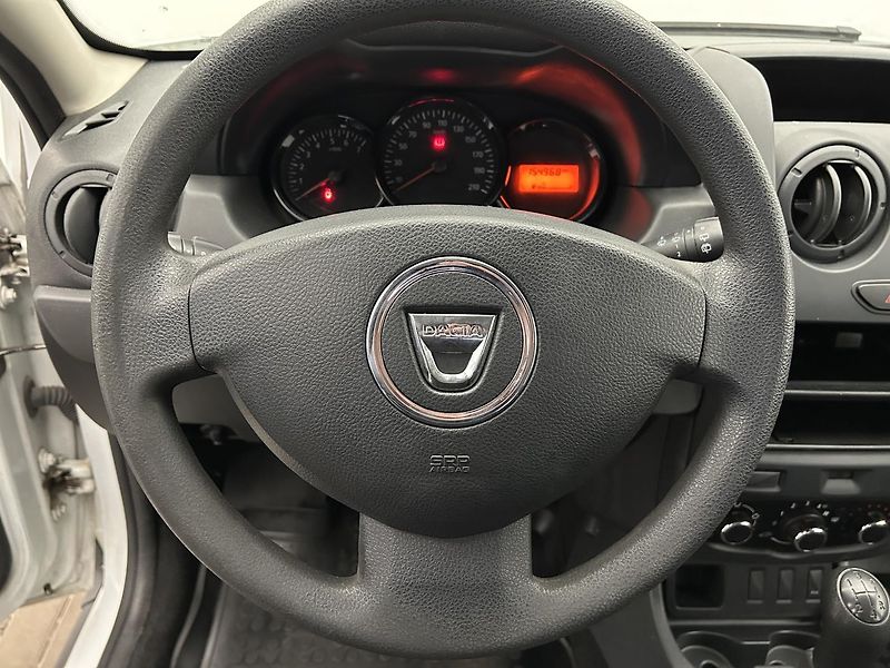 Dacia Duster 1.6   Access - fotka 8 z 21