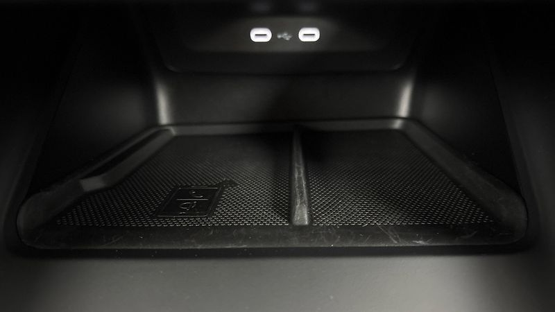 Škoda Enyaq 82 kWh AUT 80x Clever - fotka 24 z 32