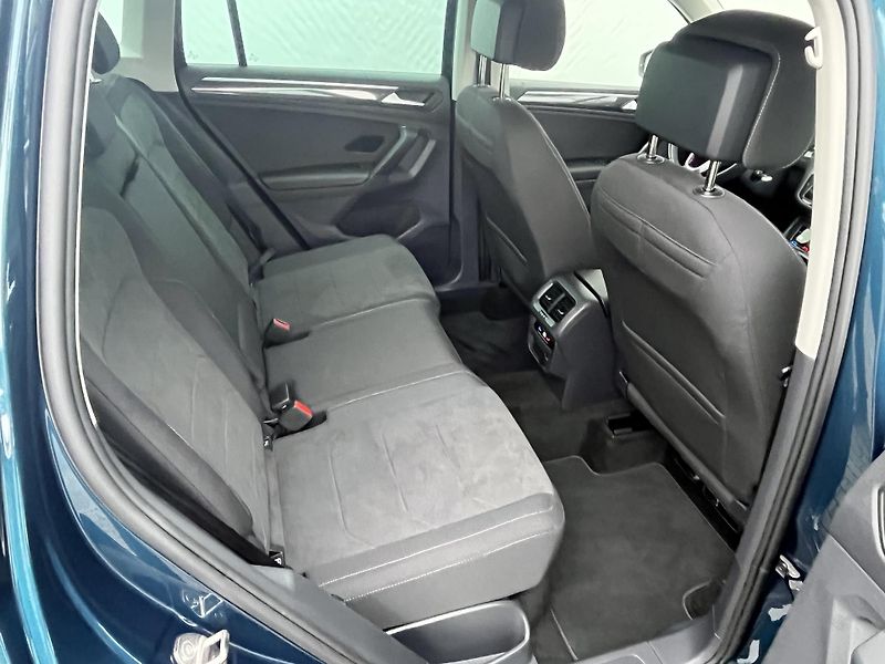 Volkswagen Tiguan 2.0TDi 110kW Elegance - fotka 22 z 30