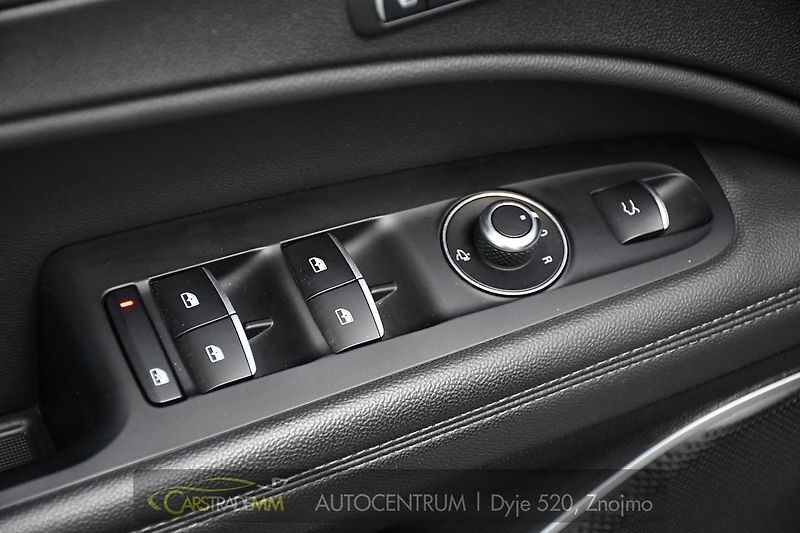 Alfa Romeo Stelvio 2,2JTD 154 KW 4x4 - fotka 21 z 50