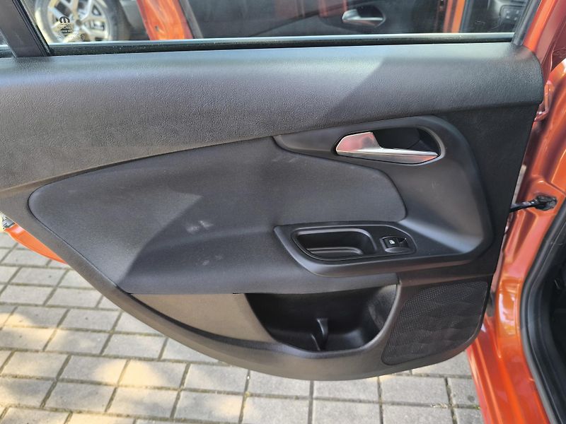 Fiat Tipo (2023) 1.0 Firefly 100k - fotka 10 z 32