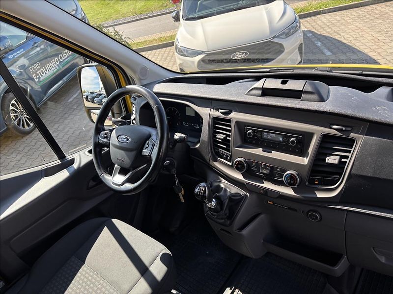 Ford Transit 2,0 EcoBlue Mhev 96kW K.Van L2 - fotka 17 z 33