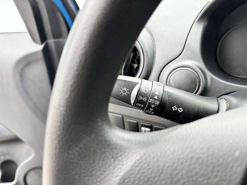 Mitsubishi Space Star (2016) 1.0i 52kW - fotka 20 z 25