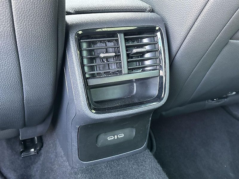 Škoda Octavia (2025) Combi 2.0 TSI 4x4 DSG Sportlin - fotka 28 z 31