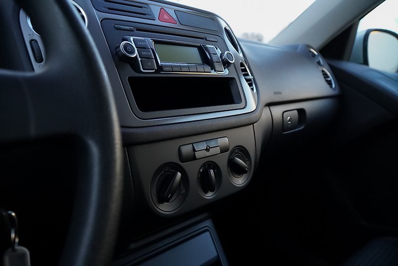 Volkswagen Tiguan (2008) 1.4 TSI 4x4 - fotka 23 z 30