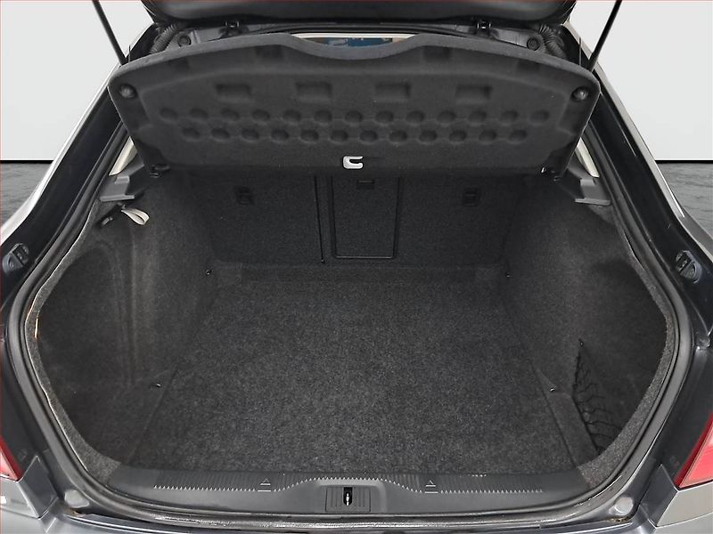 Škoda Octavia (2012) Ambition 1.4 TSI, Navi - fotka 14 z 18