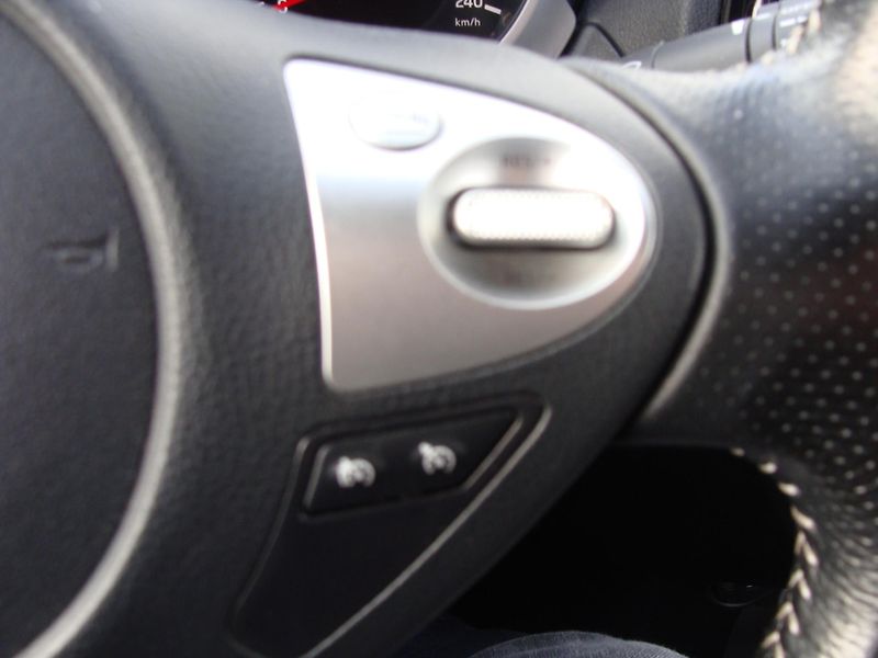 Nissan Juke 1.5 DCi, 81 kW, klimatizace,  - fotka 20 z 26