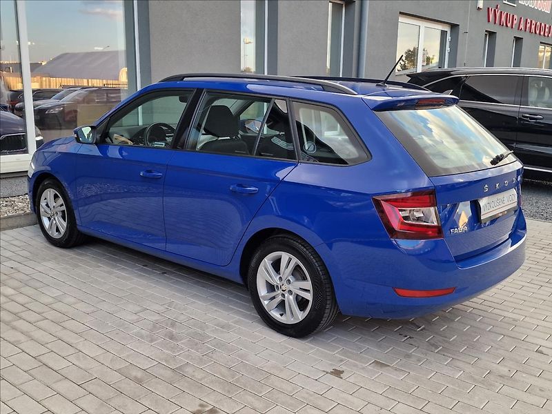 Škoda Fabia 1.0 TSI Style Combi,ČR,1.Maj. - fotka 7 z 48
