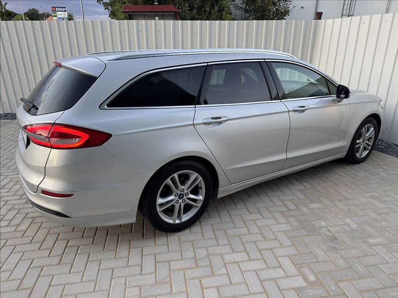 Ford Mondeo 2,0 TDCi TITANIUM tažné ČR - fotka 14 z 50