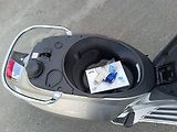 Vespa Elettrica (2023) L1 Grigio  Cromo 719 - náhled 16