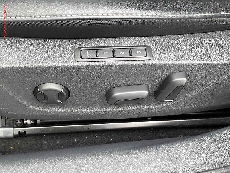 Škoda Octavia (2022) 2.0 TDi, Style, DSG, LED, TZ - fotka 12 z 21