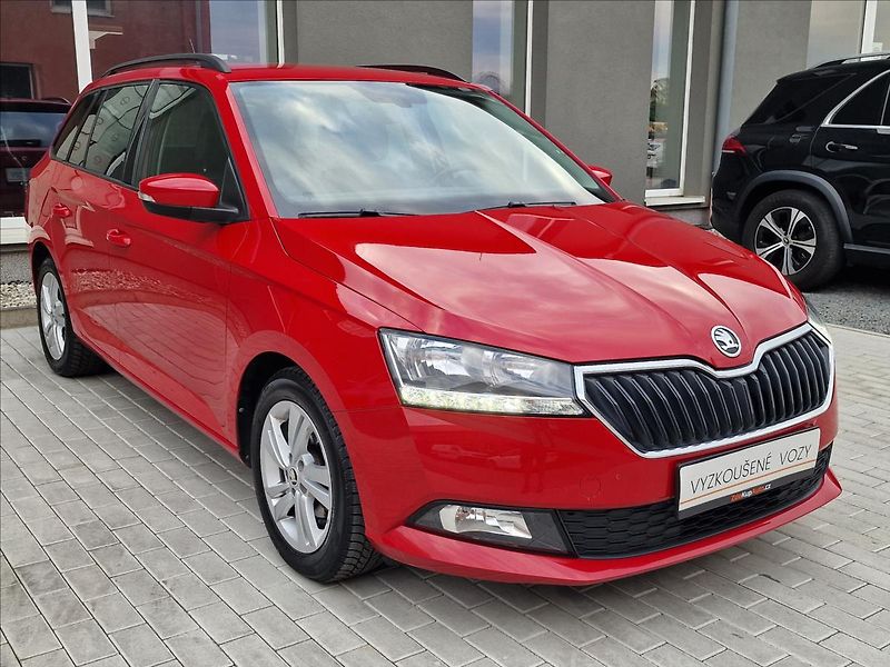 Škoda Fabia 1.0TSI Tour, původ ČR, 1.Maj. - fotka 3 z 49