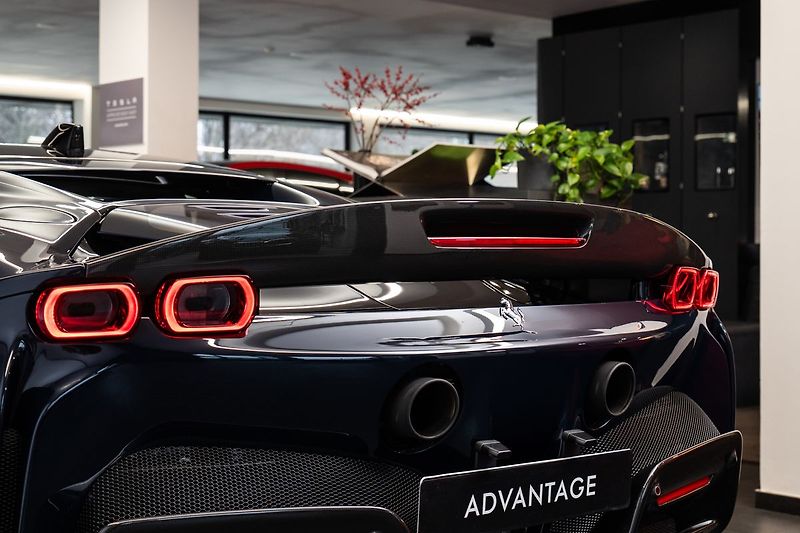 Ferrari SF90 Asseto Fiorano Karbo/JBL - fotka 24 z 26