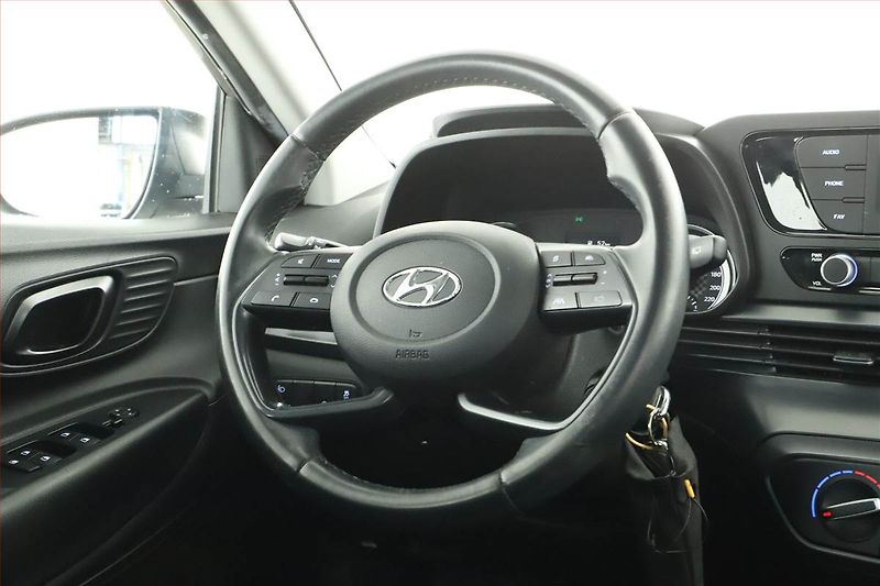 Hyundai i20 (2021) 1.2, Tempomat, Park. senzory - fotka 11 z 12