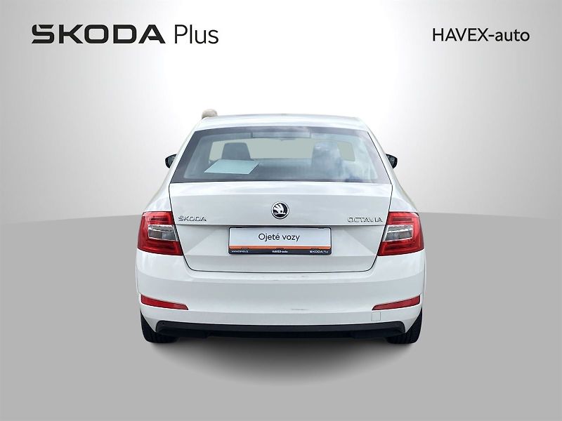 Škoda Octavia (2016) 2.0 TDI Elegance - fotka 31 z 31