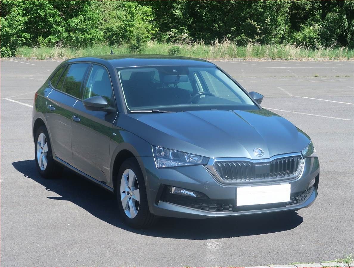 Škoda Scala Ambition 1.0 TSI, Tempomat