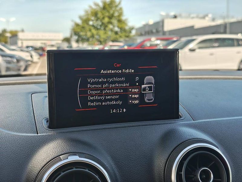 Audi A3 6MP 1,6TDI - fotka 16 z 22