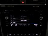 Volkswagen Golf (2020) R 2.0TSI 221KW 4MOT DSG - náhled 29