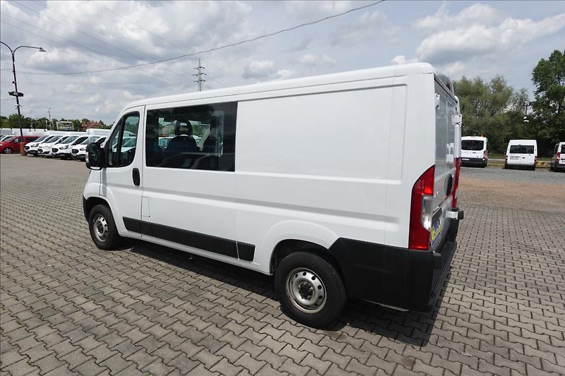 Fiat Ducato 2,2 MJT  L2H1 6MÍST KLIMA - fotka 12 z 33