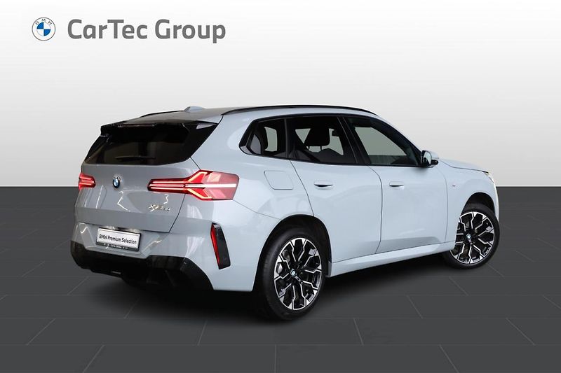 BMW X3 20 xDrive - fotka 3 z 26