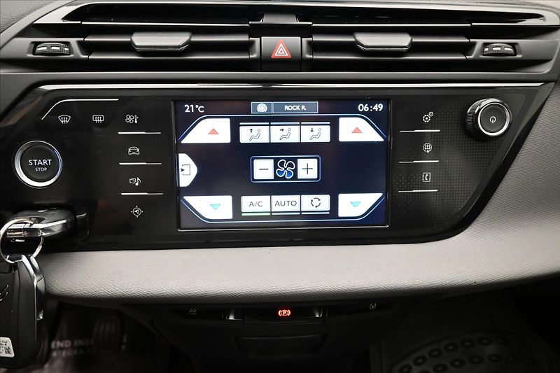 Citroën Grand C4 Picasso 2,0 HDI 110 kW 7 míst MANUÁL Z - fotka 17 z 26