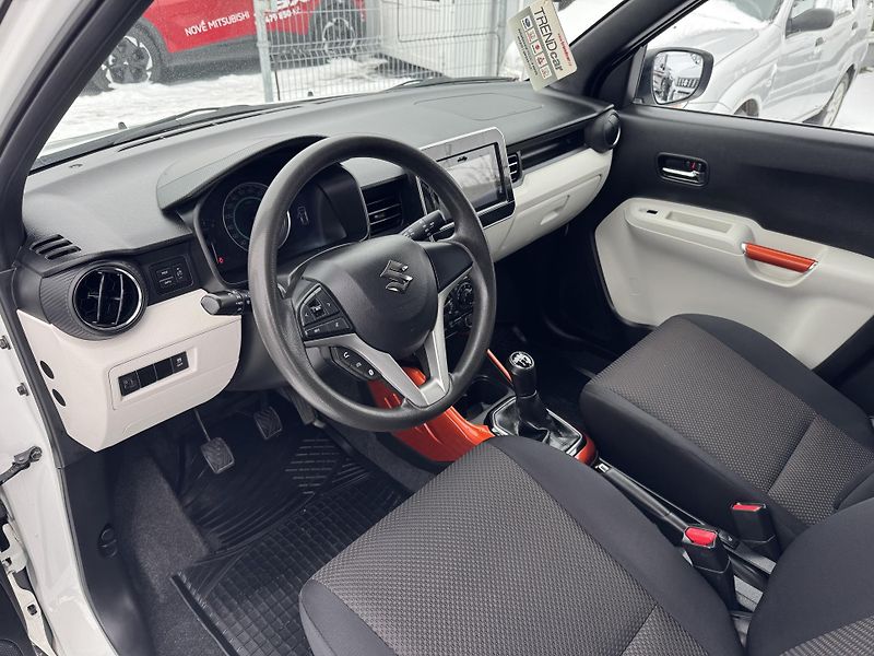 Suzuki Ignis 1,2DualJet 4x4 - fotka 7 z 15