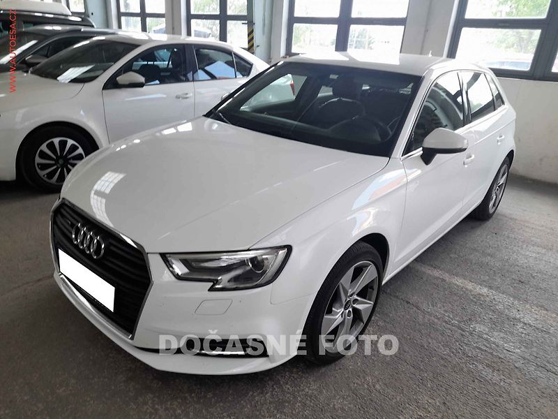 Audi A3 (2018) 2.0 tfsi - fotka 1 z 3