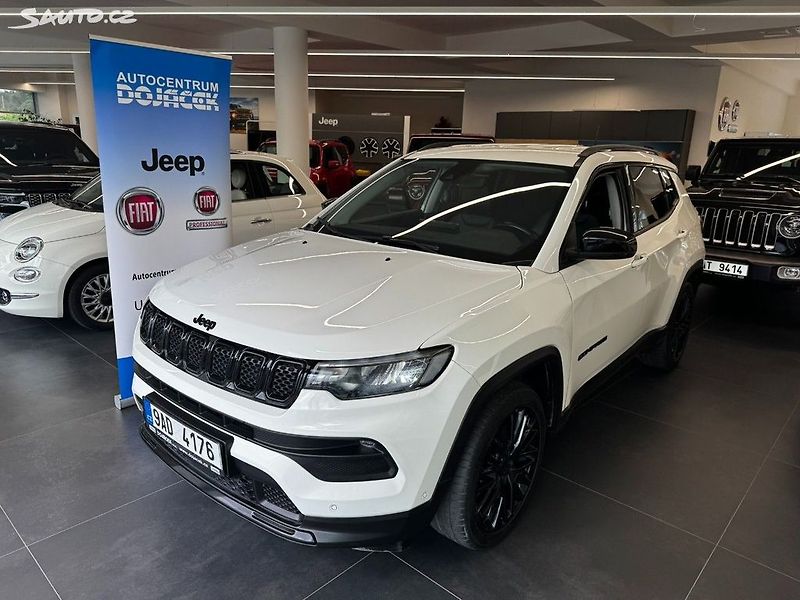 Jeep Compass (2022) 1,3 GSE 130k man. Night Eagle - fotografie inzerátu