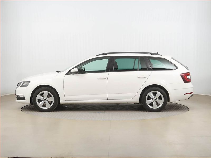 Škoda Octavia (2018) 1.5 TSI, Automat, Serv.kniha - fotka 3 z 15