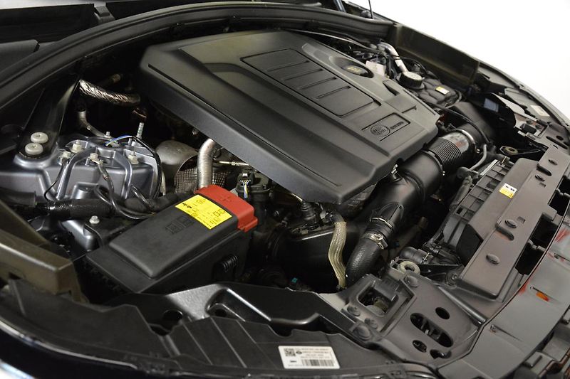 Land Rover Range Rover Velar (2022) P400e Plug in Hybrid 4x4 - fotka 47 z 67