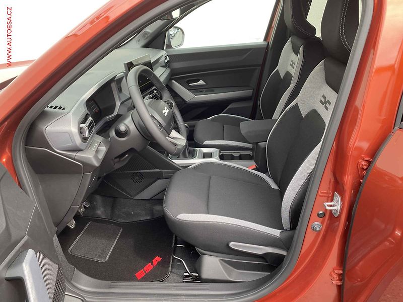 Dacia Duster (2026) 1.2 TCe, 1.maj,ČR, Journey - fotka 9 z 19