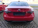 Alfa Romeo Giulia Veloce 2,0 Turbo 280k AWD - náhled 8