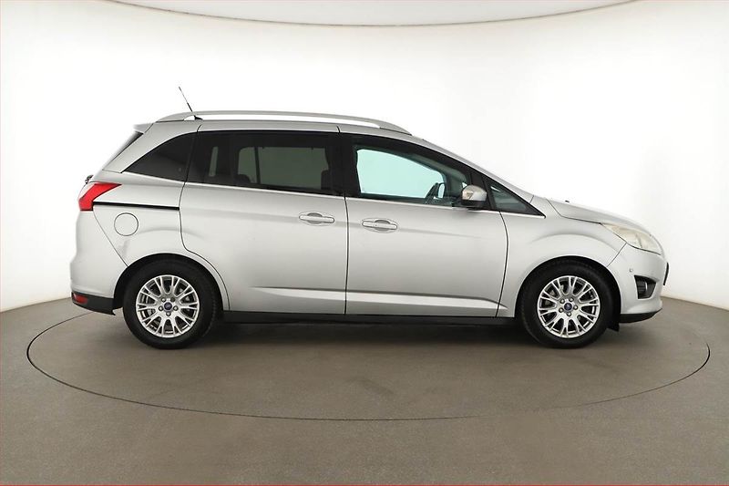 Ford Grand C-MAX (2012) 1.6 TDCi, 7 míst, Tempomat - fotka 6 z 14