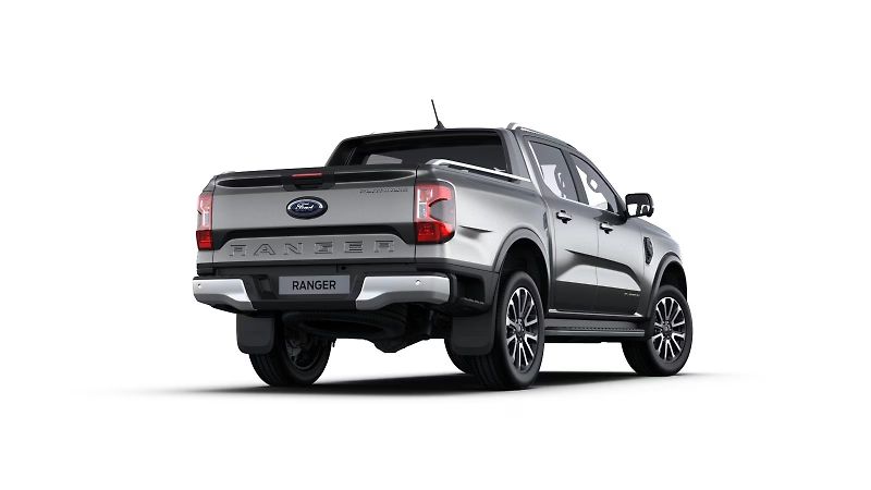 Ford Ranger (2026) Platinum, Dvojkabina, 3.0 EcoB - fotka 5 z 9