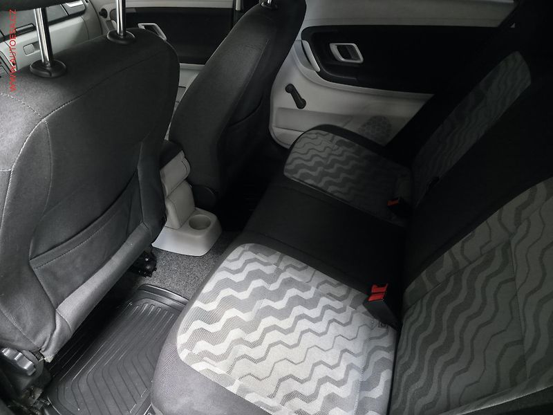 Škoda Fabia (2008) 1.4TDi, AC, TZ - fotka 10 z 15