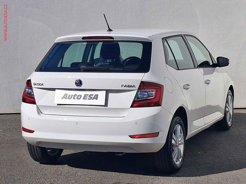 Škoda Fabia (2019) 1.0TSi, 2.maj,ČR, AC, temp - fotka 4 z 18