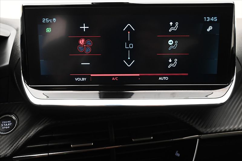 Peugeot 2008 1,2 96 kW PureTech EAT8 Záruka - fotka 20 z 30
