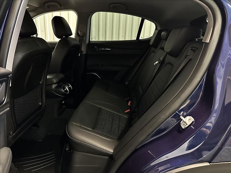 Alfa Romeo Stelvio 2.2JTDM 154kW Q4 SUPER 2XKOLA - fotka 28 z 40