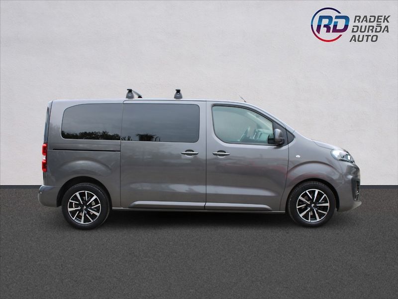 Citroën SpaceTourer 2,0 HDi  1.MAJ,DPH,A/T,8.MÍST - fotka 4 z 38