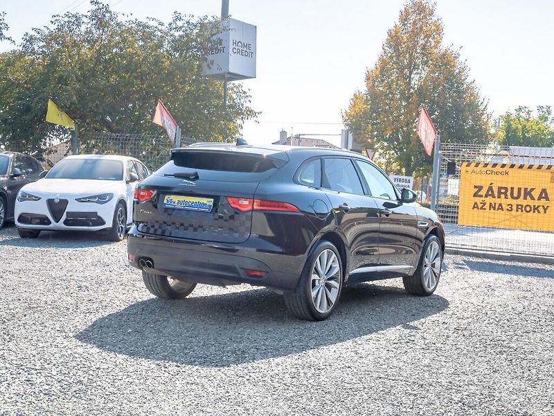 Jaguar F-Pace (2016) 2.0D 132KW – NAVIGACE - fotka 5 z 46