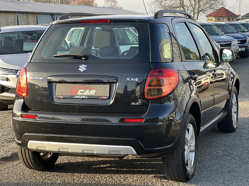 Suzuki SX4 1.6i 4x4 NAVI KLIMATIZACE ALU - fotka 6 z 32