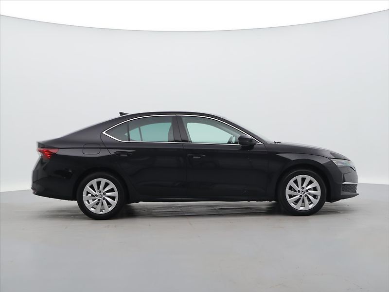 Škoda Octavia 2,0 TDI DSG Top Selection DPH - fotka 8 z 27