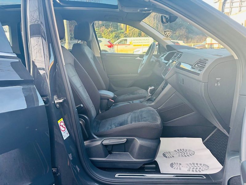 Volkswagen Tiguan PHEV/2023/PREMIUM-1M-ZÁRUKA24 - fotka 30 z 42