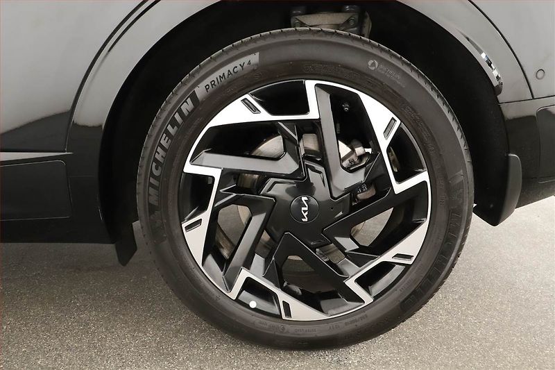Kia Sportage (2023) GT Line 1.6 T-GDI PHEV - fotka 12 z 24