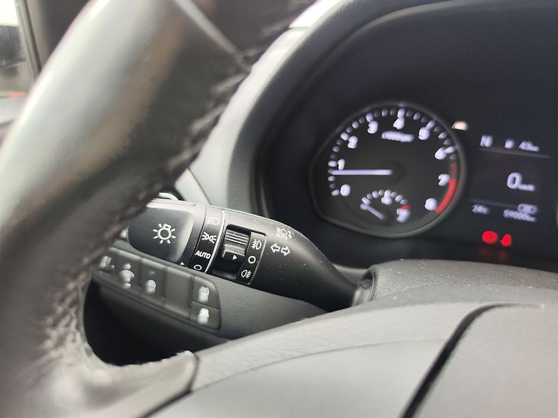 Hyundai i30 1.5 T-GDI/117kW Smart - fotka 24 z 30
